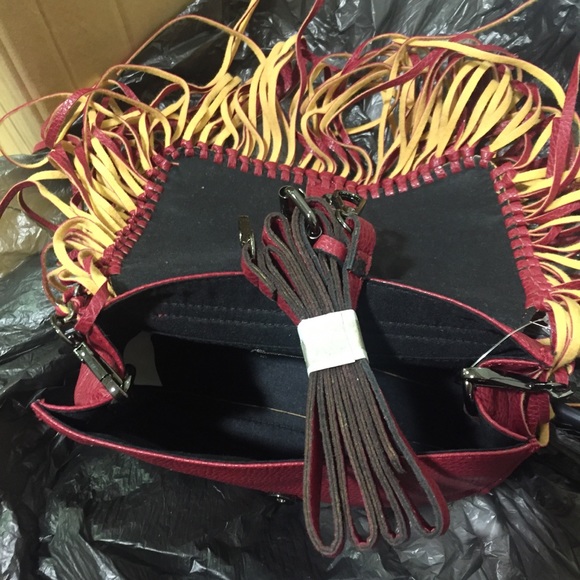 🔴SOLD🔴Olivia Miller Mini Fringe Chain Crossbody - Picture 2 of 4